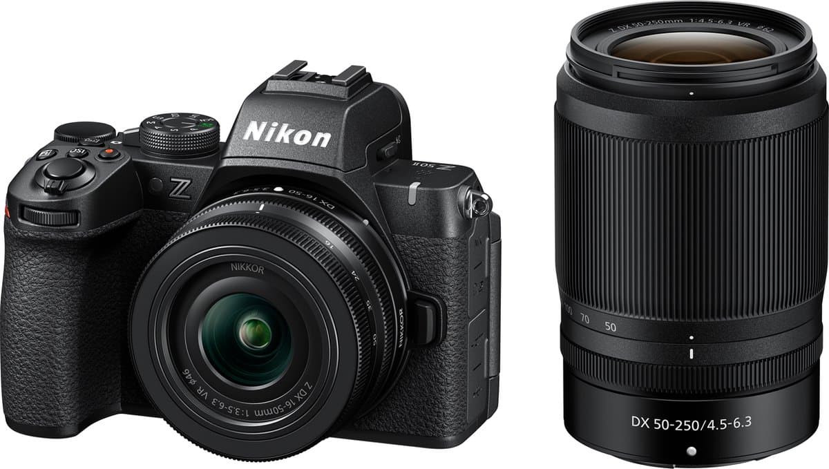 Nikon Z50 II + 16-50mm f/3.5-6.3 + 50-250mm f/4.5-6.3