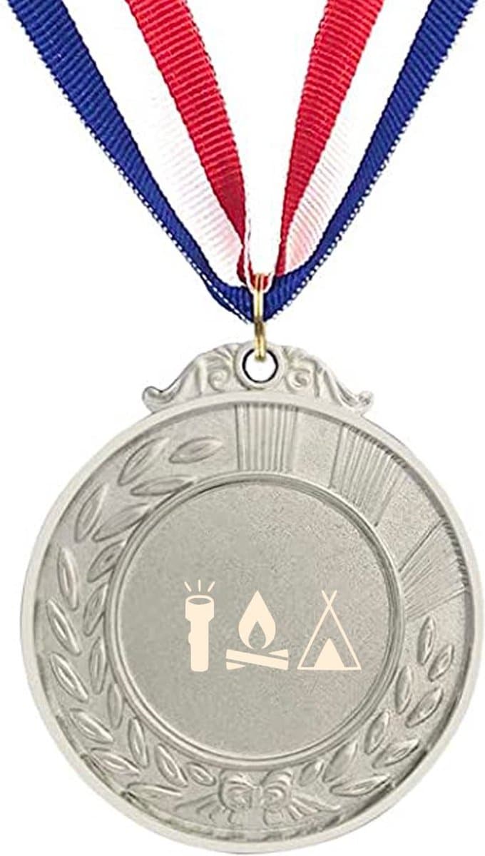 Akyol - kamperen medaille zilverkleuring - Kamperen - mensen die kamperen kampeerders - natuur, tent, kampvuur, buitenleven, avontuur.