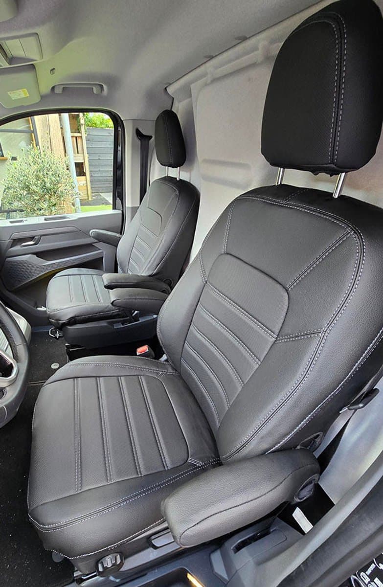 Pasvorm stoelhoezen Ford Tourneo Custom 2024-heden (past op 2 stoelen) - Kunstleer zwart