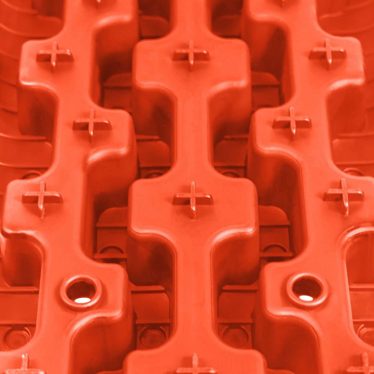 Aufun 2 stuks zandplaten aanrijhulp tractiemat kunststof, camper recovery board offroad tractiehulp, oranje, modder, zand, sneeuw, bandenladder met opbergtas voor personenauto, vrachtwagen, terreinwagen