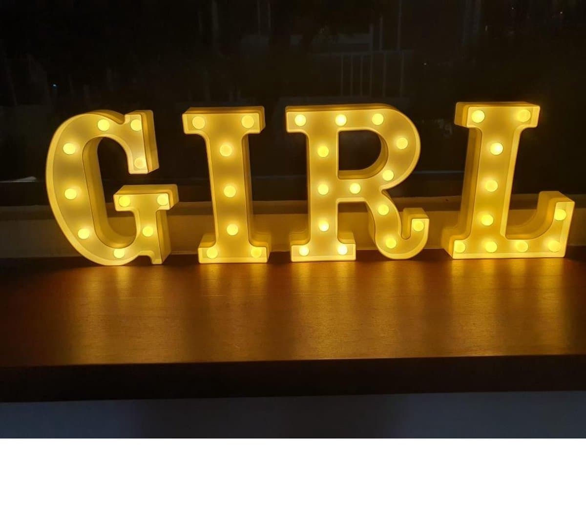 Lichtgevende Letters GIRL - Wit - LED 22 cm - Gender Reveal