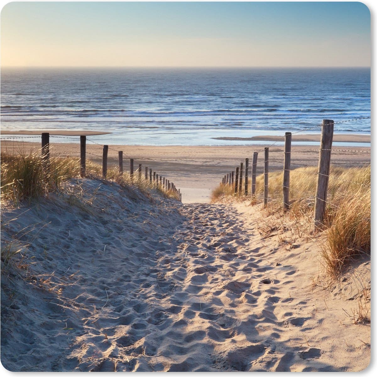 Muismat XXL 80x80 cm - Bureau onderlegger - Bureau mat Strand - Zee - Nederland - Duinen - Zon - Bureaumat - Gaming mousepad xl - Bureaulegger groot - Computer deskmat
