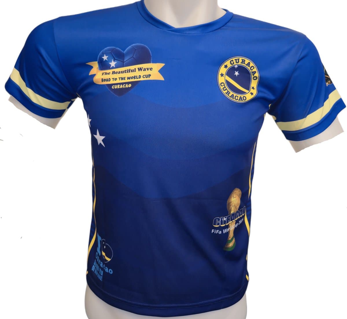 FW27 Curaçao WK shirt in Volwassen en kindermaten, unisex. Special Edition. 2 Kleurig.Om te zoenen, zo mooi!