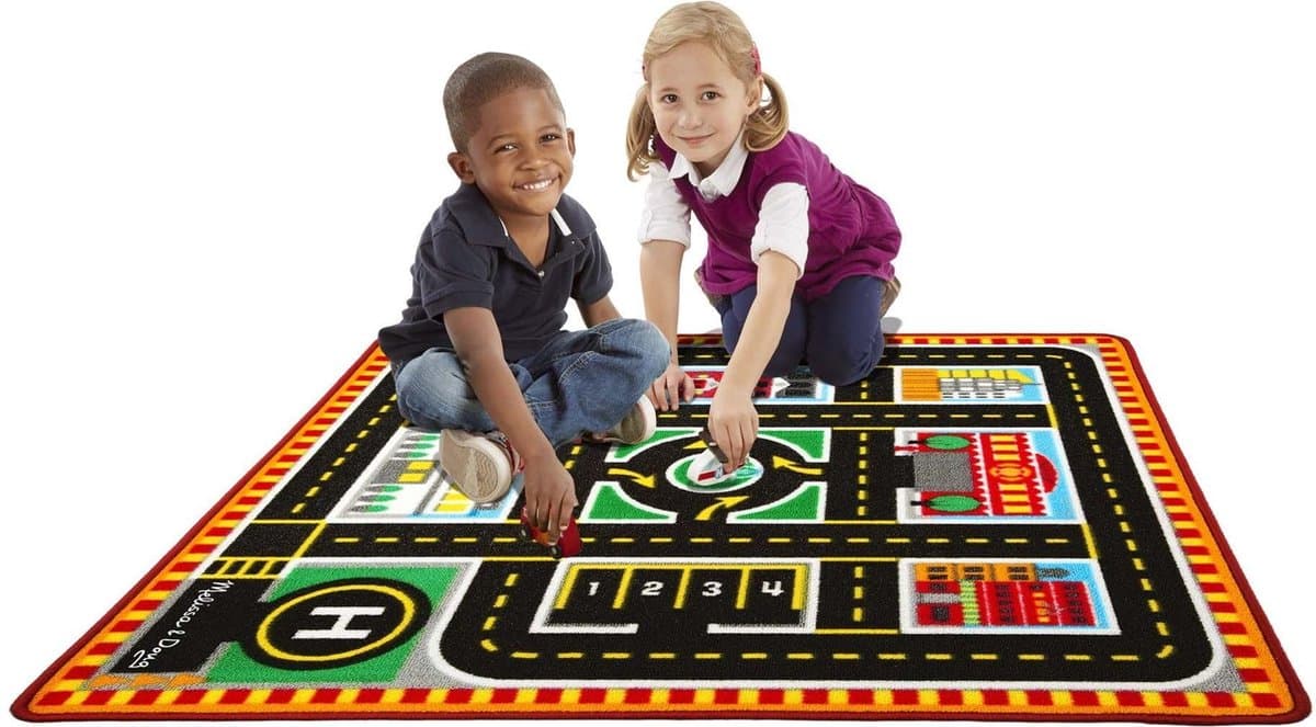 Melissa & Doug Speelkleed met hulpdiensten voor de hele stad en 4 bijbehorende houten auto’s (100 x 91 cm)