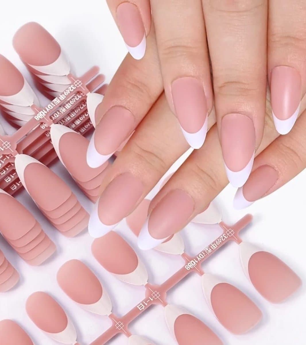 Nep nagels - Plak nagels - 30 stuks - Almond shape - Franch roze - Kunstnagels - Press on nails - Almond shape nails