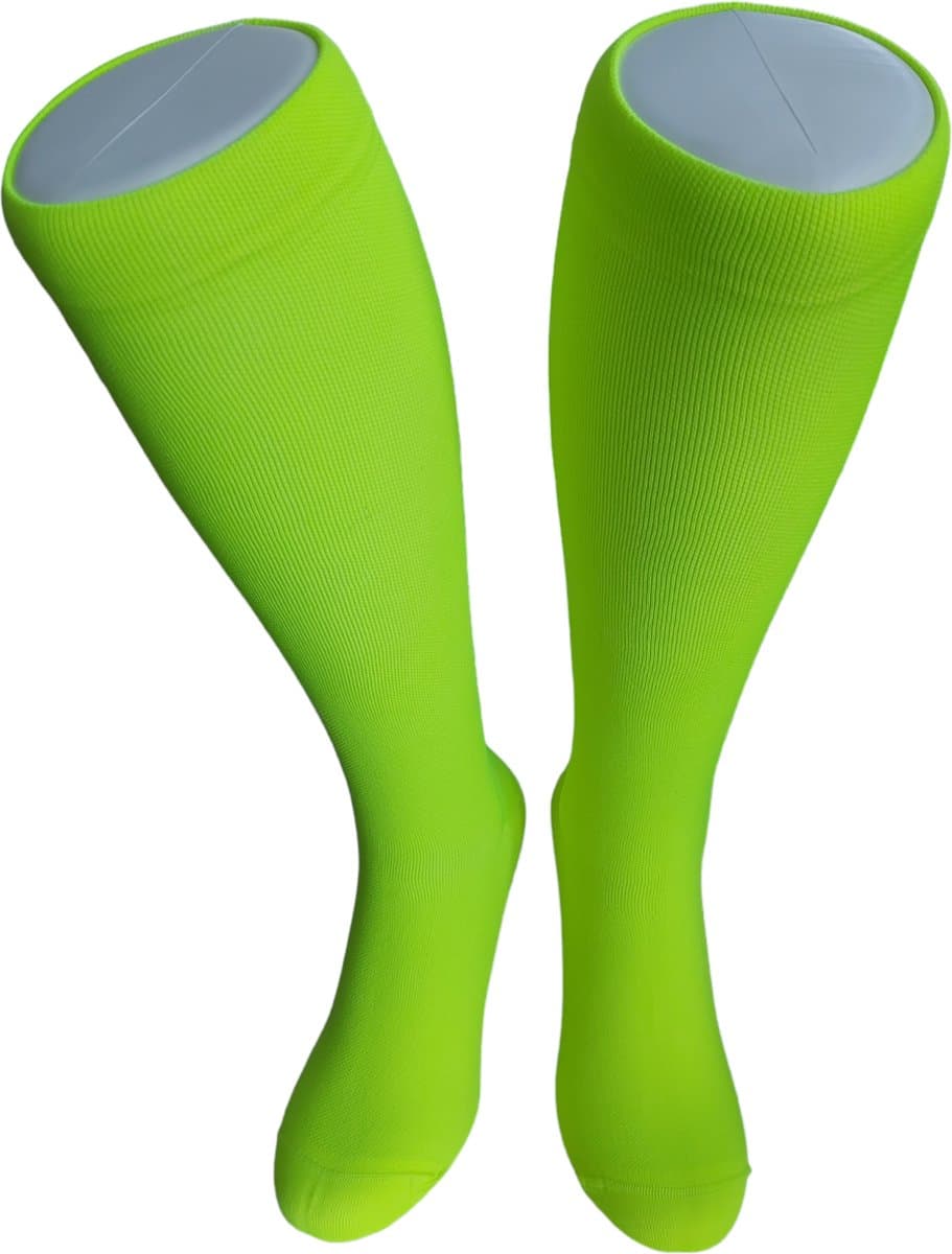 WeirdoSox - Compressie sokken - Knie hoogte - Steunkousen voor vrouwen en mannen - 1 paar - Fluor geel 43/46 - Ideaal als compressiekousen hardlopen - compressiekousen vliegtuig