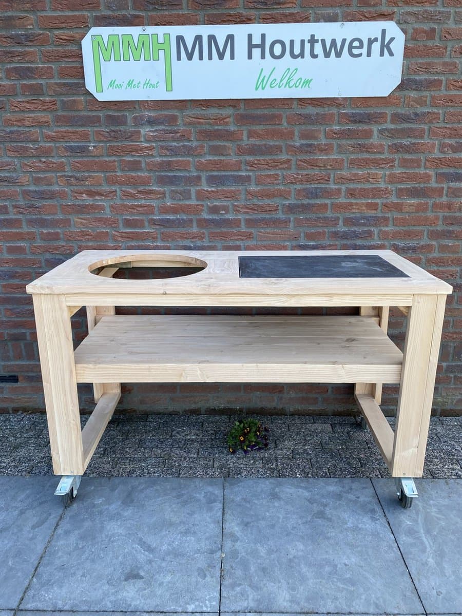 Barbecuetafel, Buitenkeuken, BBQ tafel, Kamado tafel douglashout, van MMHoutwerk