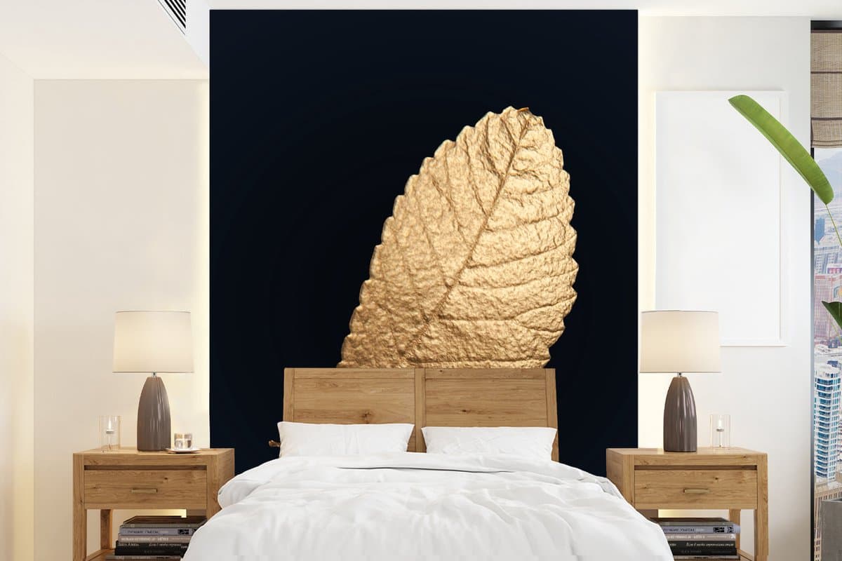 Behang - Fotobehang Goud - Bladeren - Zwart - Planten - Luxe - Natuur - Breedte 205 cm x hoogte 280 cm