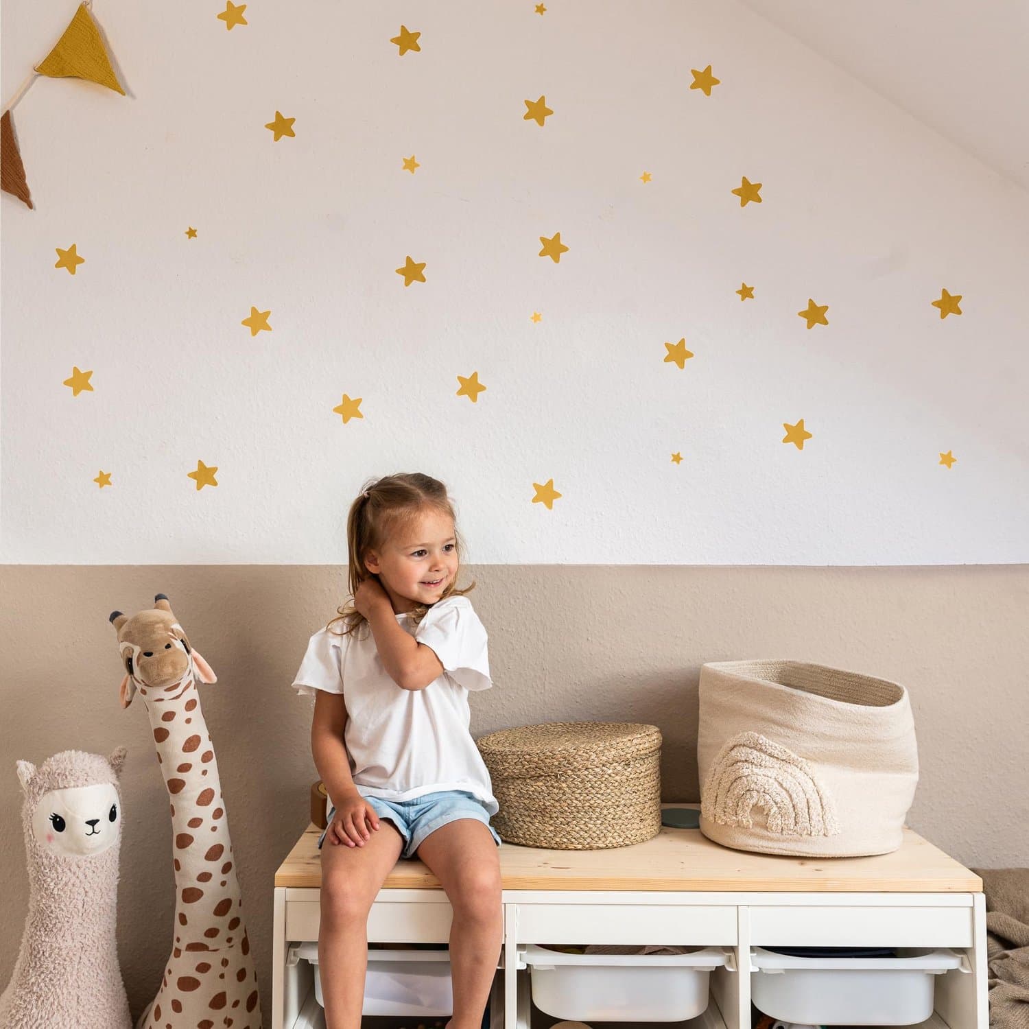 LILIMAUS Muurstickers kinderkamer - 132 stippen - zelfklevend - geel