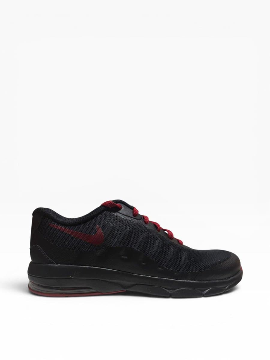 Nike - Air Max Invigor - Sneakers - Kinderen - Zwart/Rood - Maat 34