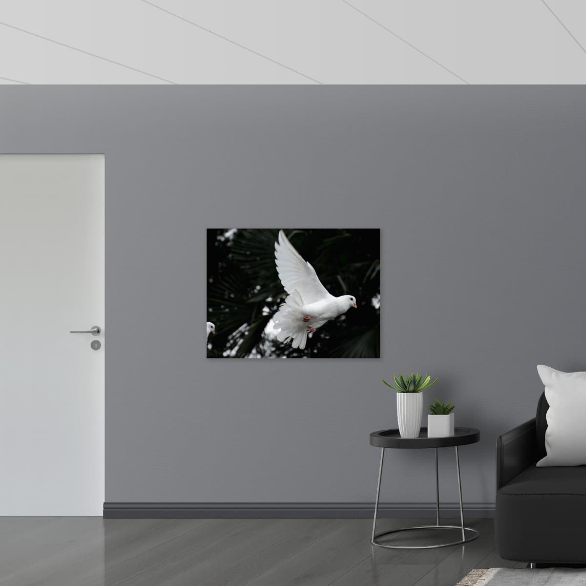 Poster Glanzend – Vliegende Witte Duif - 100x75 cm Foto op Posterpapier met Glanzende Afwerking