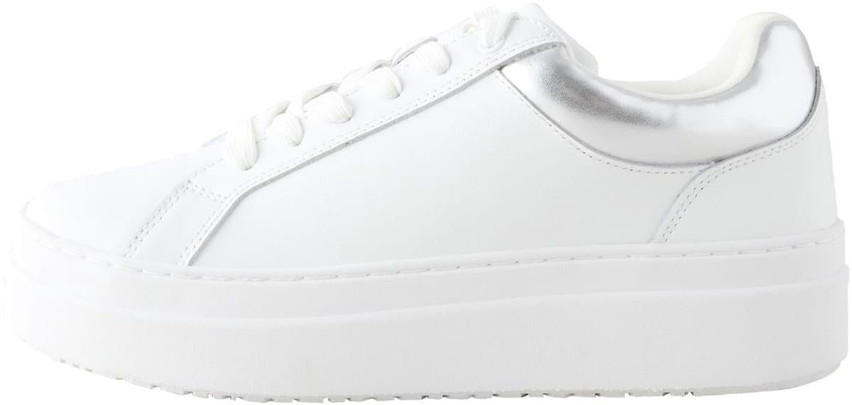 Next Leren sneakers met ronde neus en dikke veters