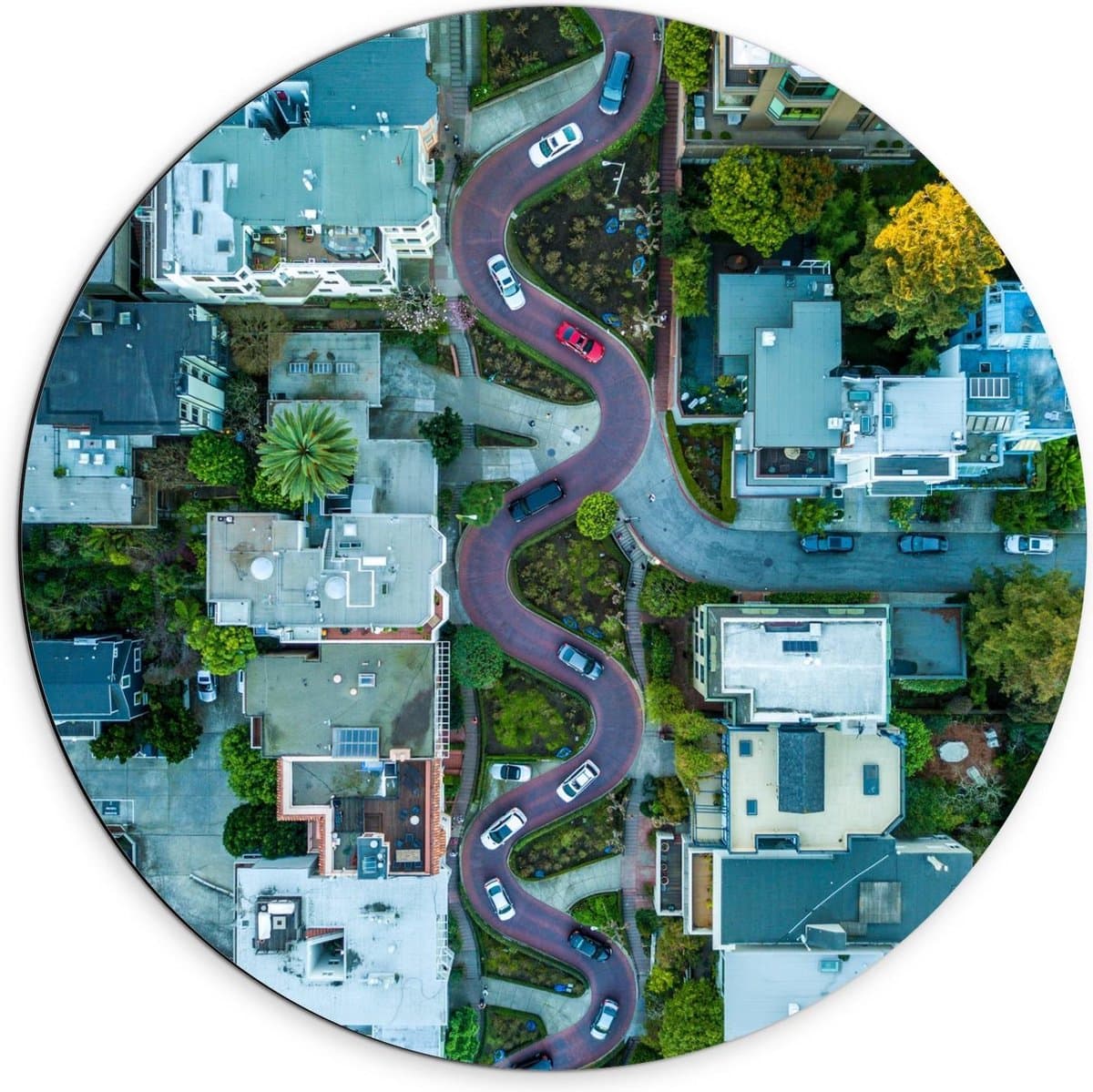 Dibond Wandcirkel - Bovenaanzicht van een Zigzag Straat - 70x70cm Foto op Aluminium Wandcirkel (met ophangsysteem)