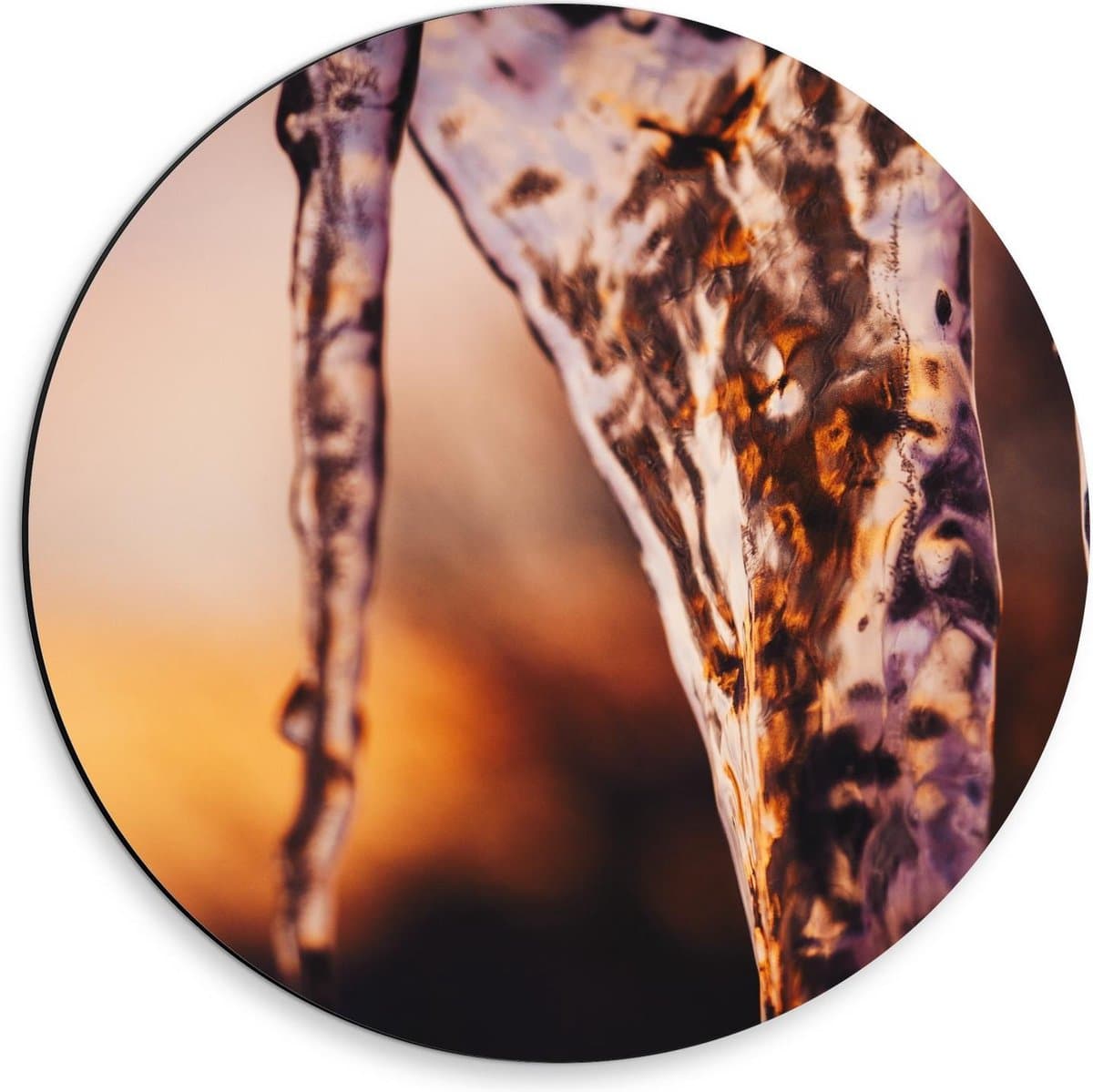 Dibond Wandcirkel - Vallend Water met Oranje Gloed - 30x30cm Foto op Aluminium Wandcirkel (met ophangsysteem)