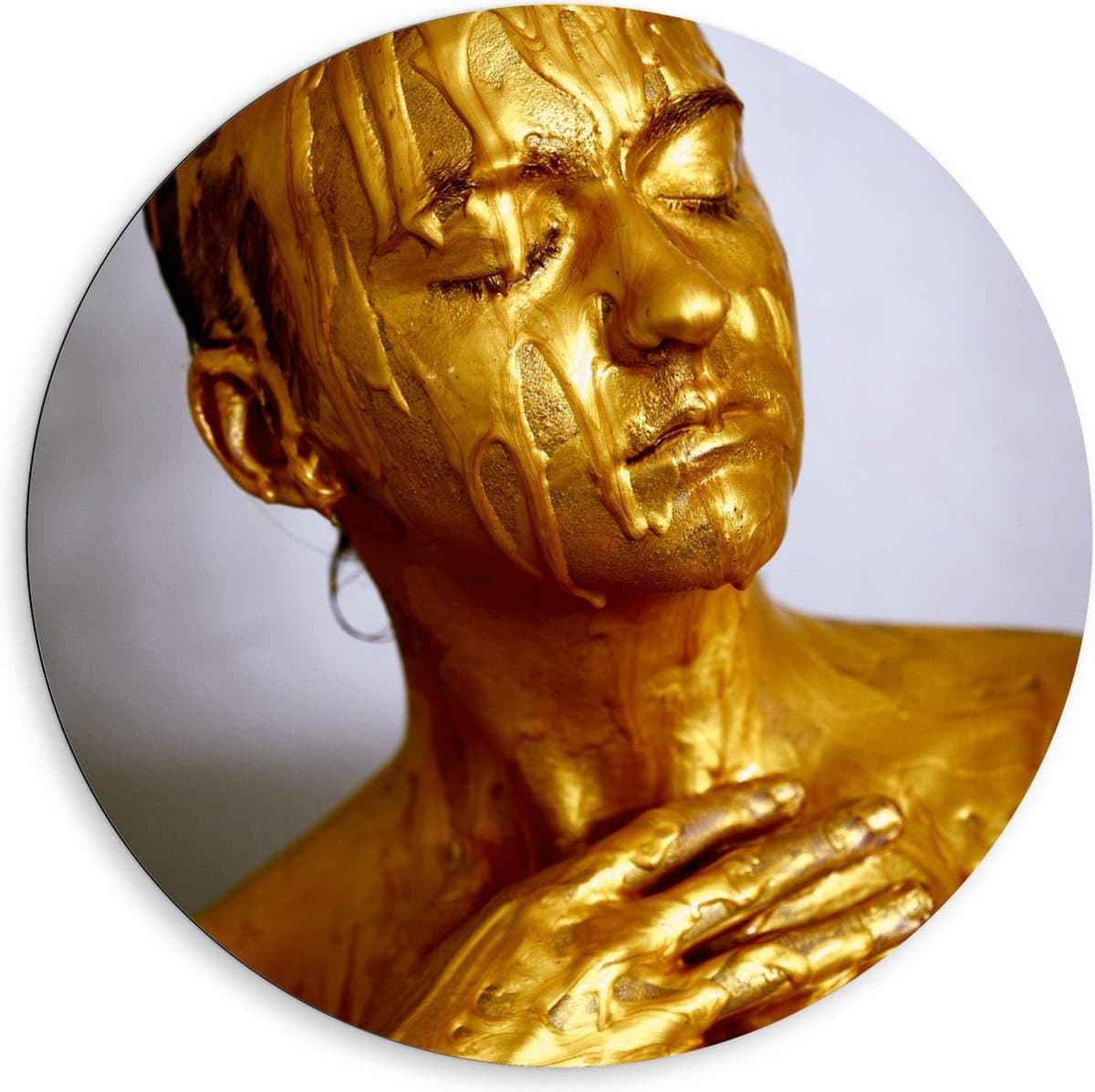 Dibond Wandcirkel - Goud Standbeeld Van een Vrouw - 80x80cm Foto op Aluminium Wandcirkel (met ophangsysteem)