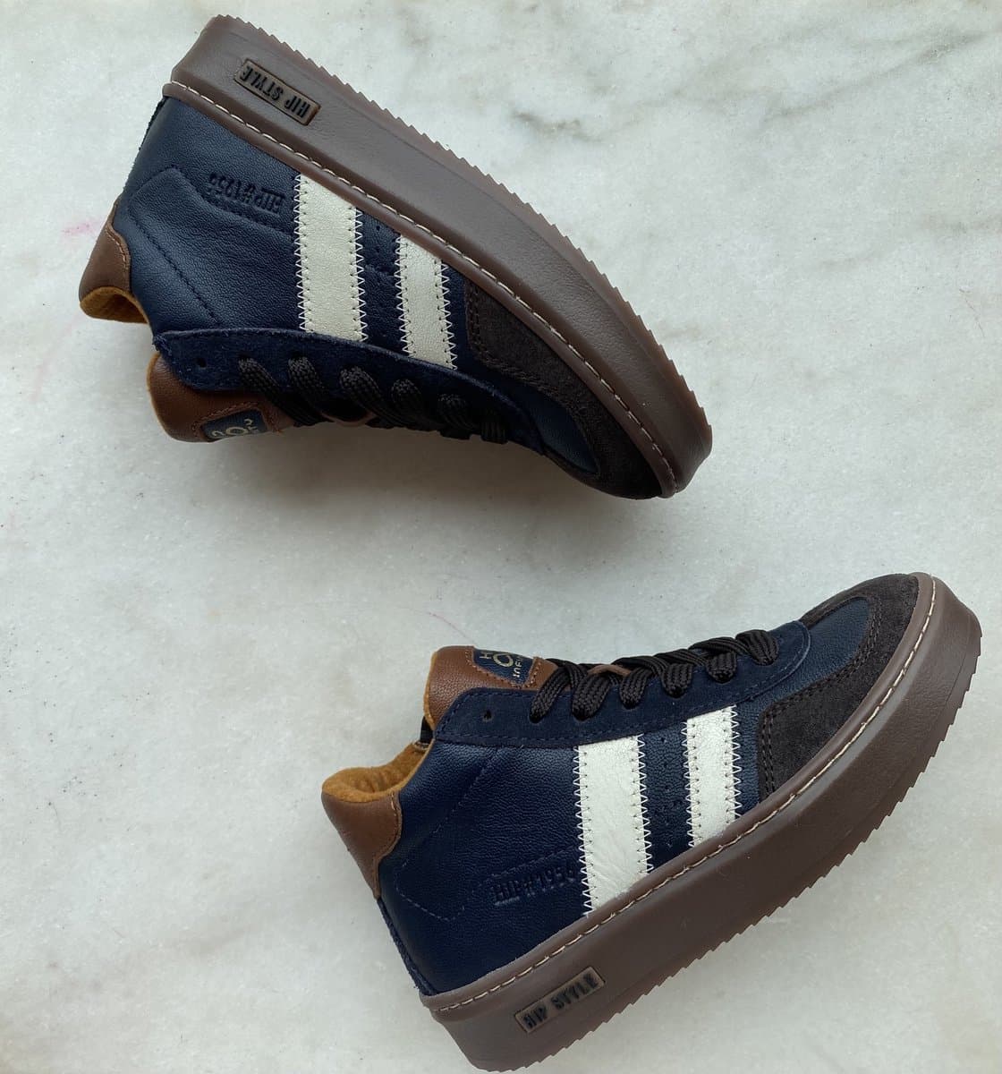 Hip sneaker donkerblauw maat 34