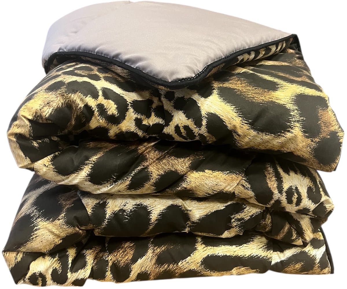 Princessdekbed - Luxe Hoesloos Dekbed 200x200 cm - 2-Persoons - Panterprint Taupe - All Year Comfort - Wasbaar & Anti-Allergisch - Dekbed zonder Overtrek