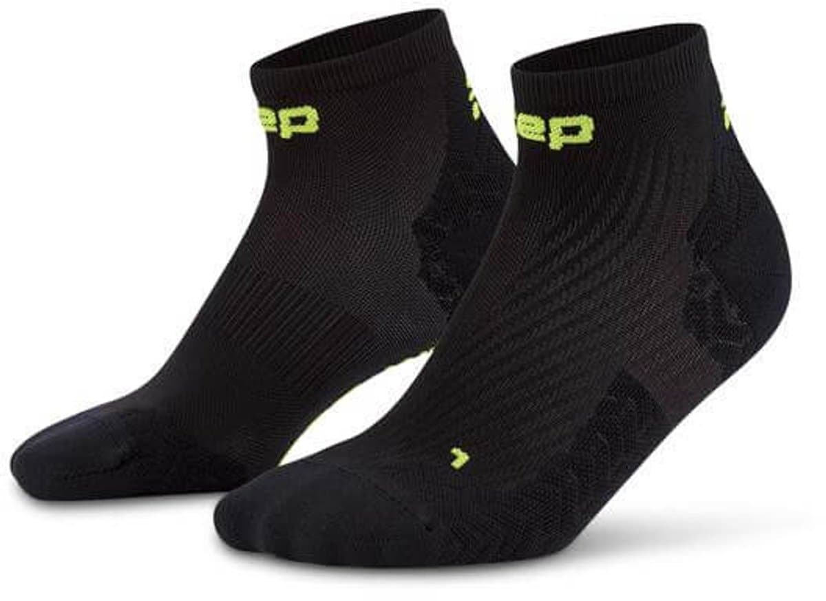 CEP Dames Hardloop Sokken Core Ultralight Low Cut Zwart