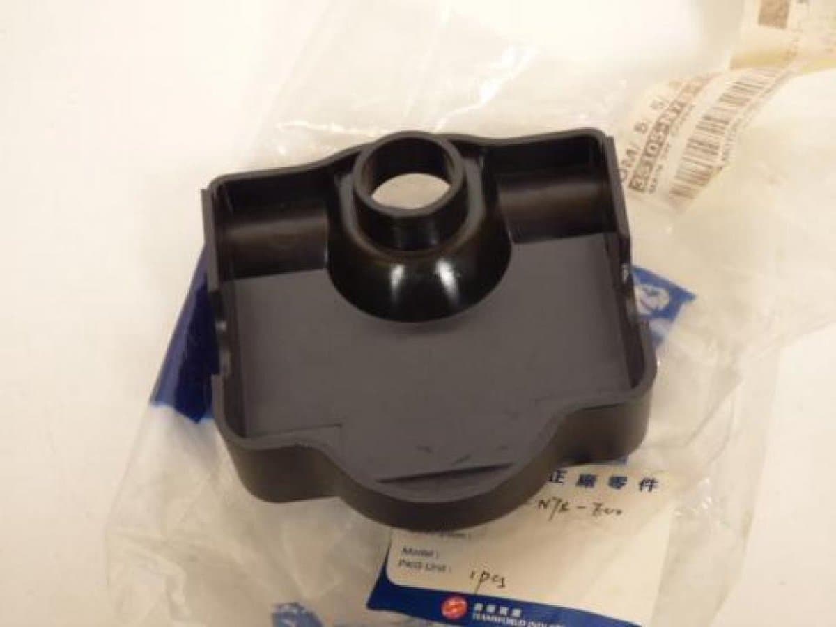 origineel kunststof voor sym 125 xs motor 35105-n7b-e00 nieuw