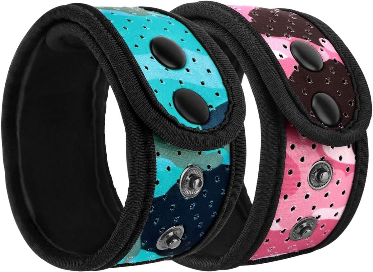 Verstelbare Sweatproof Enkelband voor Fitbit Inspire, Charge en Vivosmart - 2-Pack met Mesh Pouch in Blauw en Roze voor Fitnessgebruik