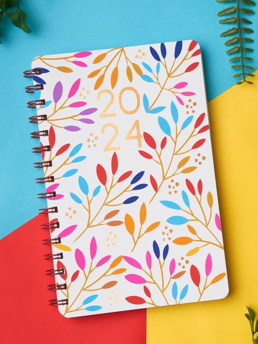 Ongedateerde A5 Planner voor Jaar, Maand en Dag met 100+ Stickers en Activiteiten