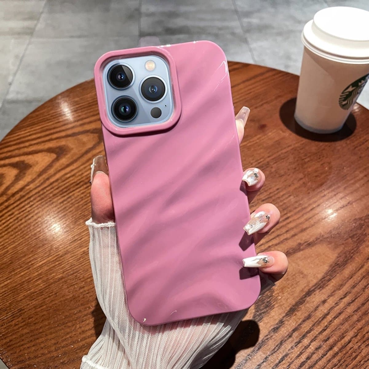 Voor iPhone 13 Pro Solid Color Wave Texture TPU-telefoonhoes (Taro Purple)