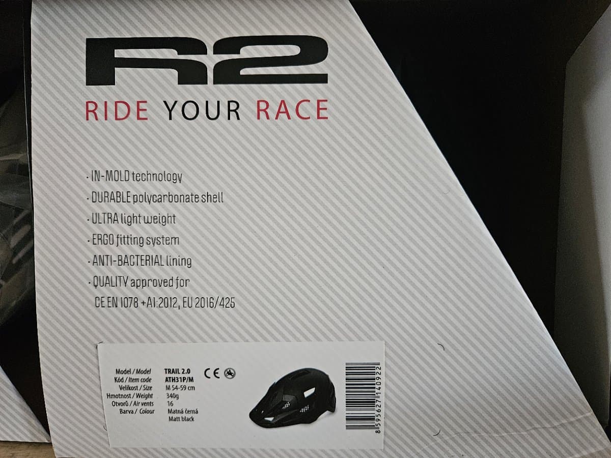 R2 fietshelm Trail 2.0 - full-wrap in-mold technologie - Zwart