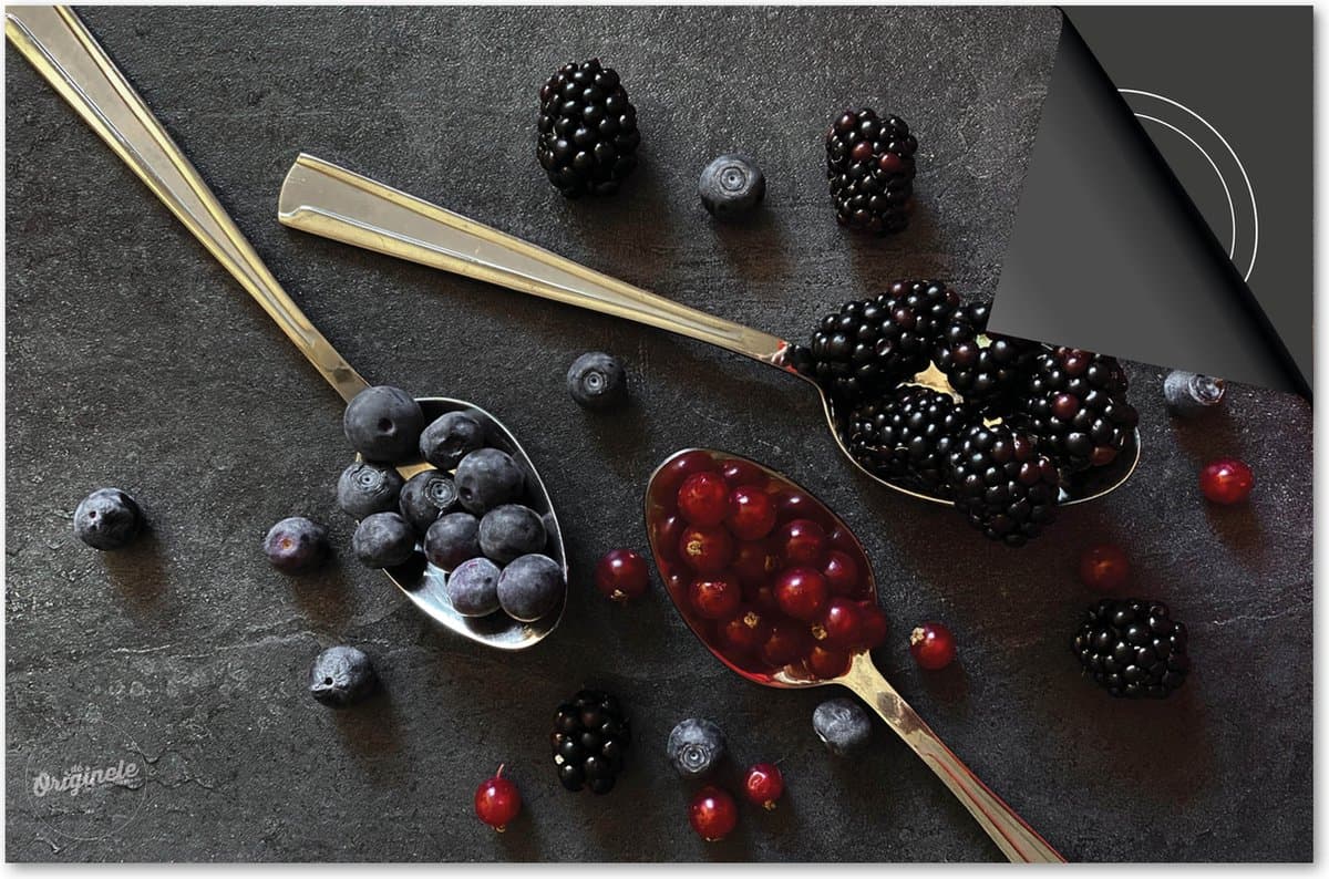 Inductie beschermer 65x52 - afdekplaat inductie mat - Dietrix Kookplaat beschermer - Exclusief - Flatlay - Lepels met fruit
