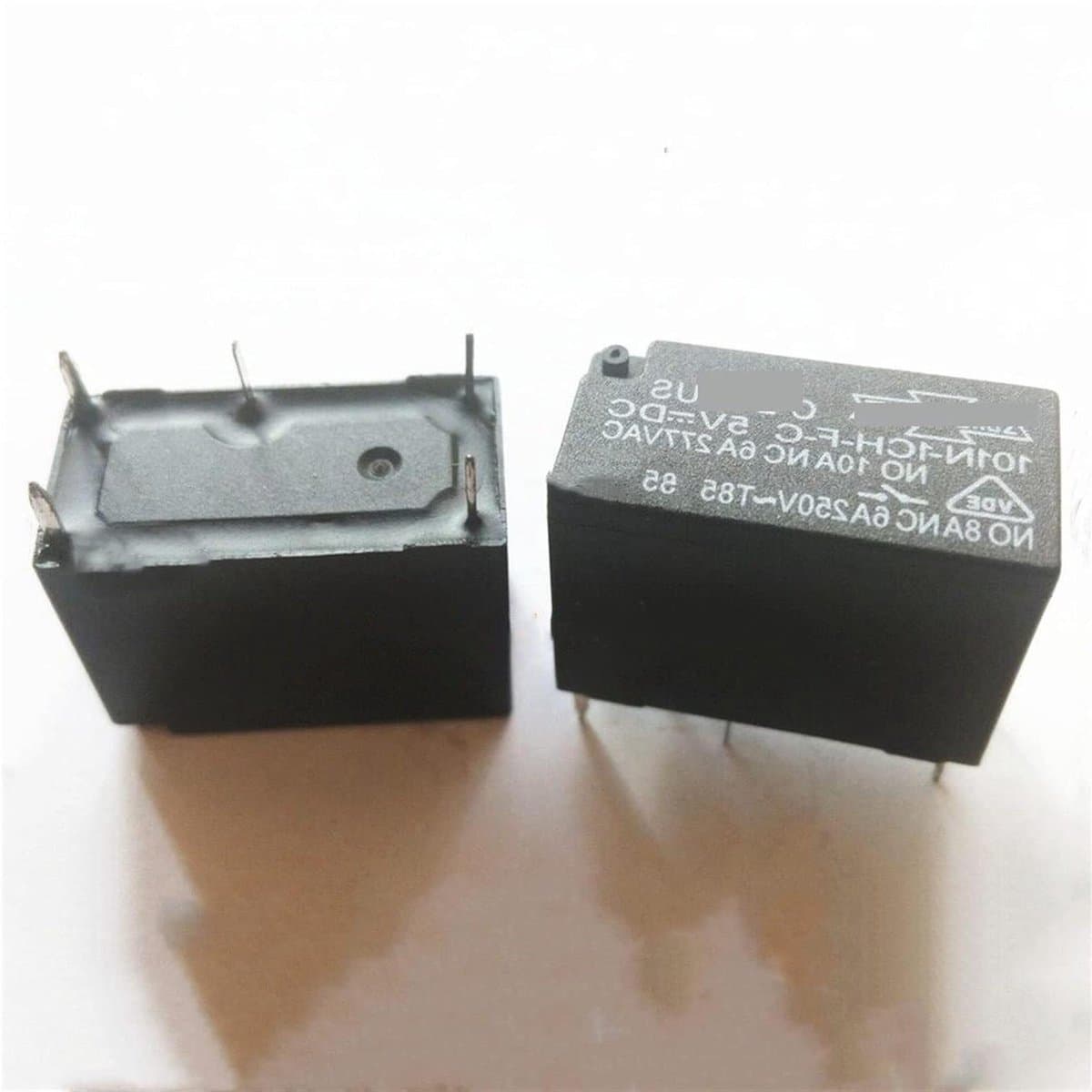 Reedrelais - Elektrische controller - Automatisering besturen - Compact robuust ontwerp - 6A/277VAC - Rood
