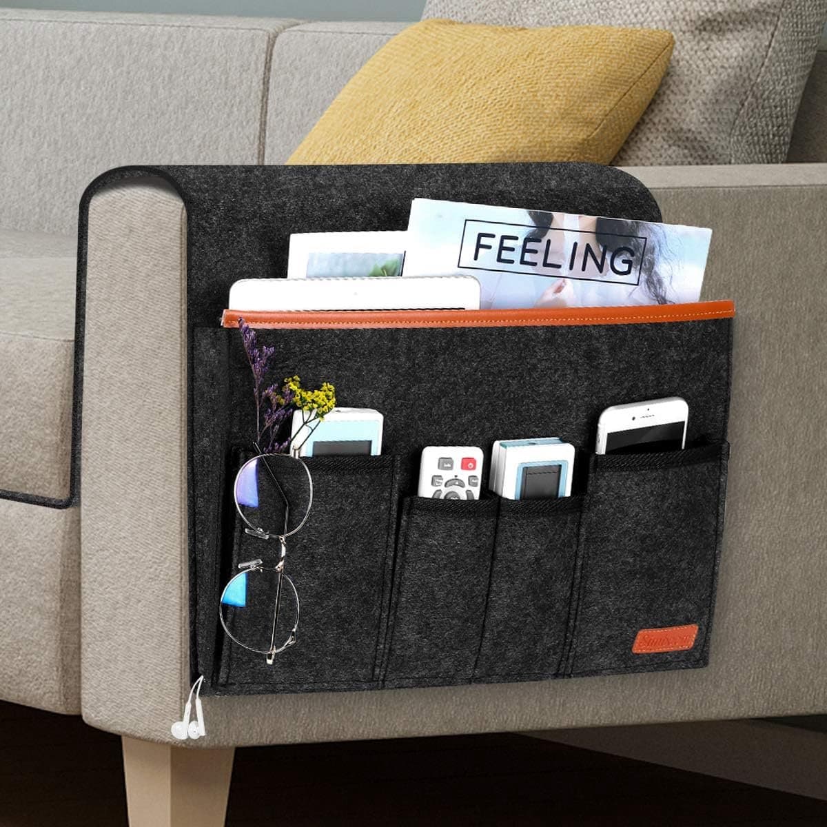 Bank Armleuning Organizer met 5 Zakken - Antislip Haak en Lus voor Afstandsbediening, Tablet, Telefoon en Tijdschrift - Donkergrijs