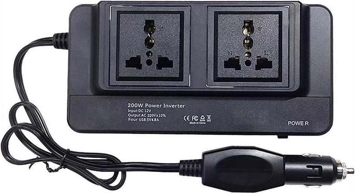 200W auto-omvormer DC 12V naar AC 220V met 4 USB-uitgangen 2 Europese / universele stopcontacten in de auto
