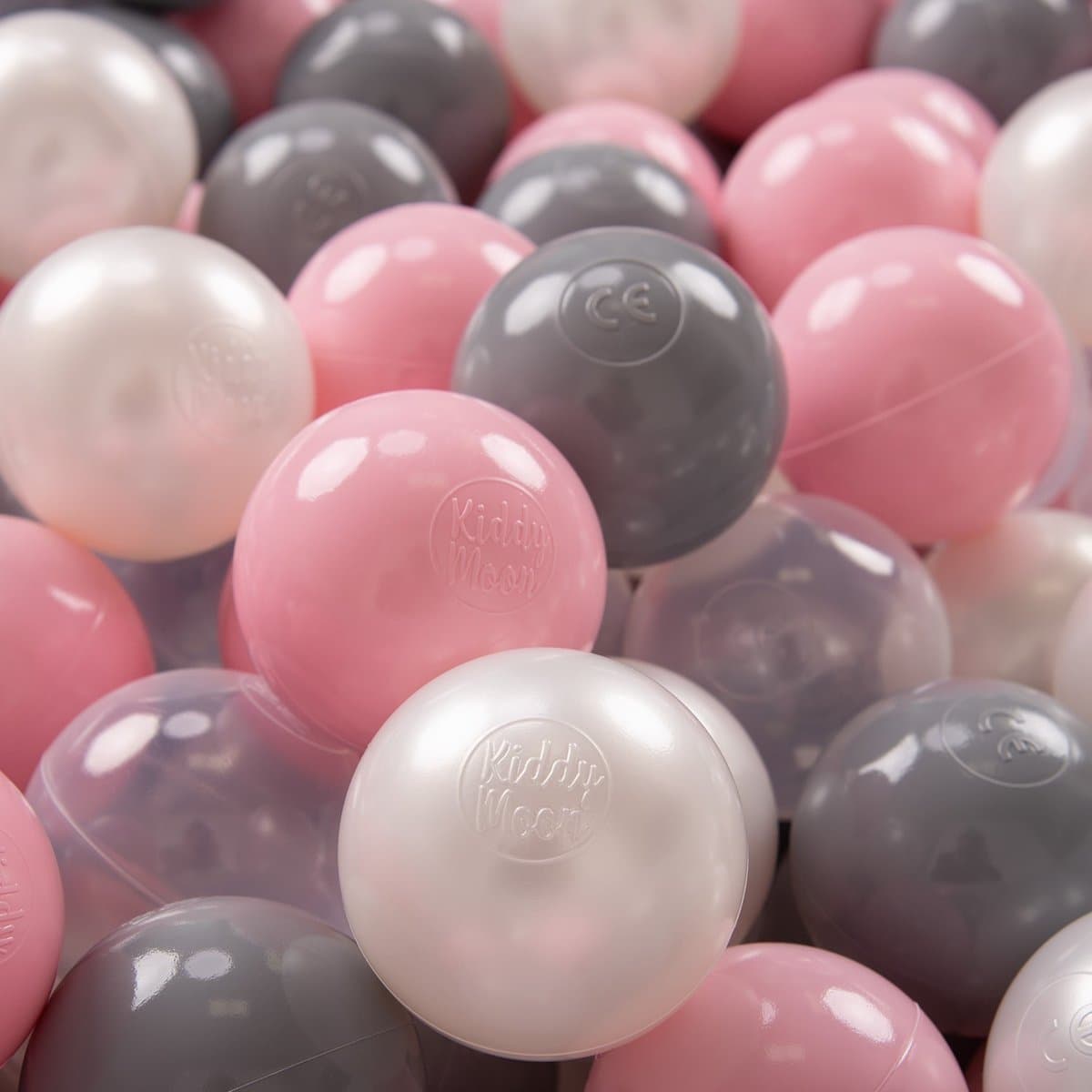 KiddyMoon Ballenbak ballen voor Kinderen Ø7 cm met 700 Stuks - Kinderballen baby - Speelballen voor Ballenbad - BPA-vrij - Ballenbak ballen - Kleurrijke ballen - Baby Speelgoed - Parel Grijs Transparant Poederroze