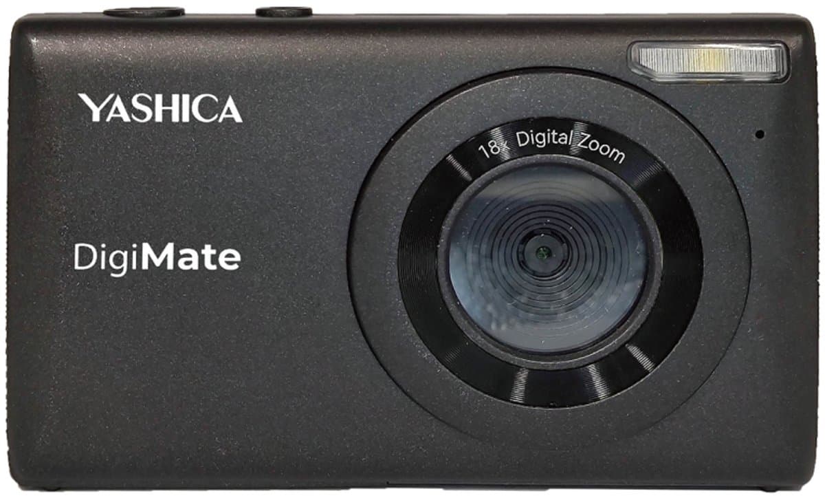 Yashica DigiMate - Compactcamera - 64 Megapixels - CMOS Beeldsensor - Zwart