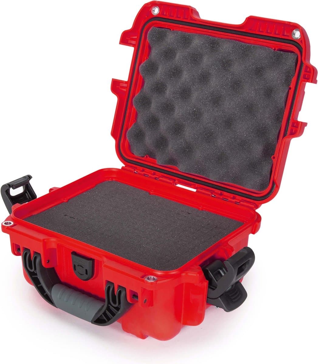 Nanuk 905 Case with Foam - Red