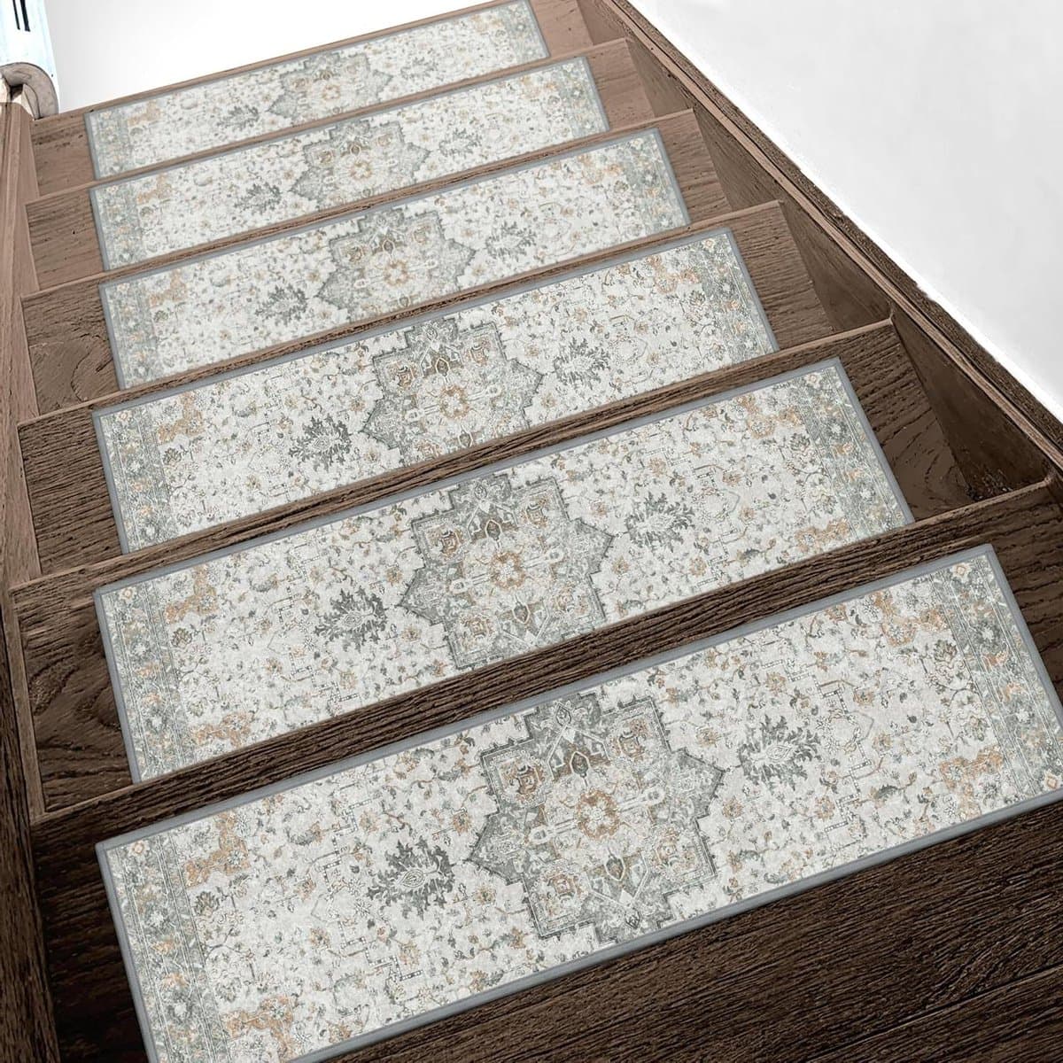 Tapijt traptreden antislip 10 stuks, 8 x 30 inch rand traploper voor houten treden binnen, resistente traptapijten met herbruikbare TPE-zelfklevende achterkant, residuvrije veiligheidsmat voor