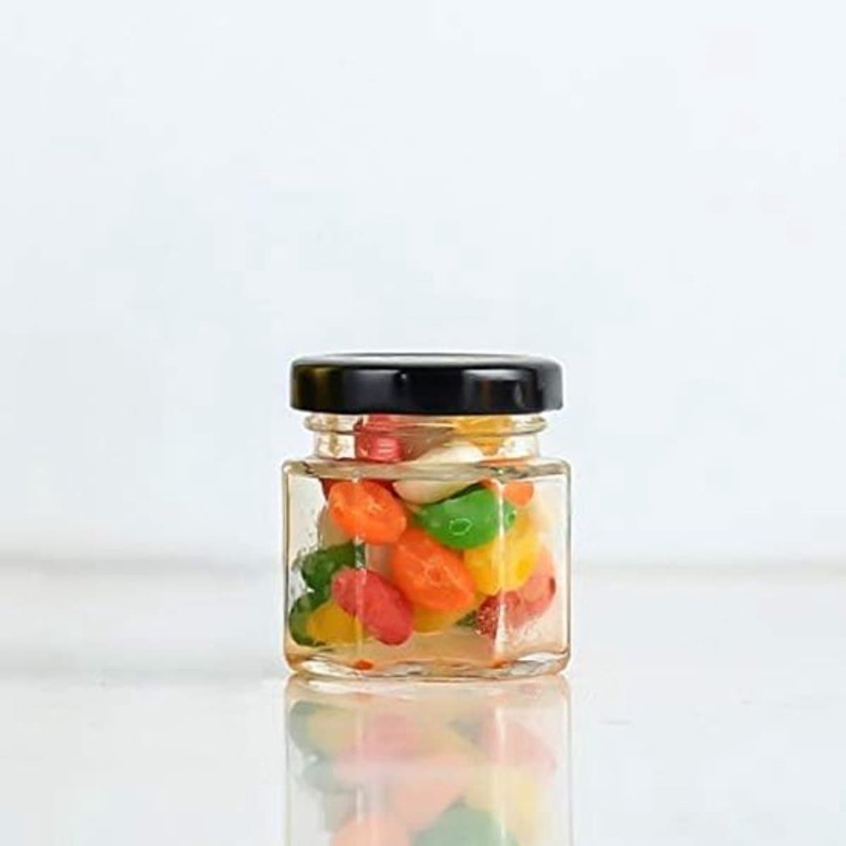 Candala Hexagonale Glazen Potjes, 45 ml, Set van 30, met Zwarte Plastisol Deksels voor Kruiden, Honing en Knutselen