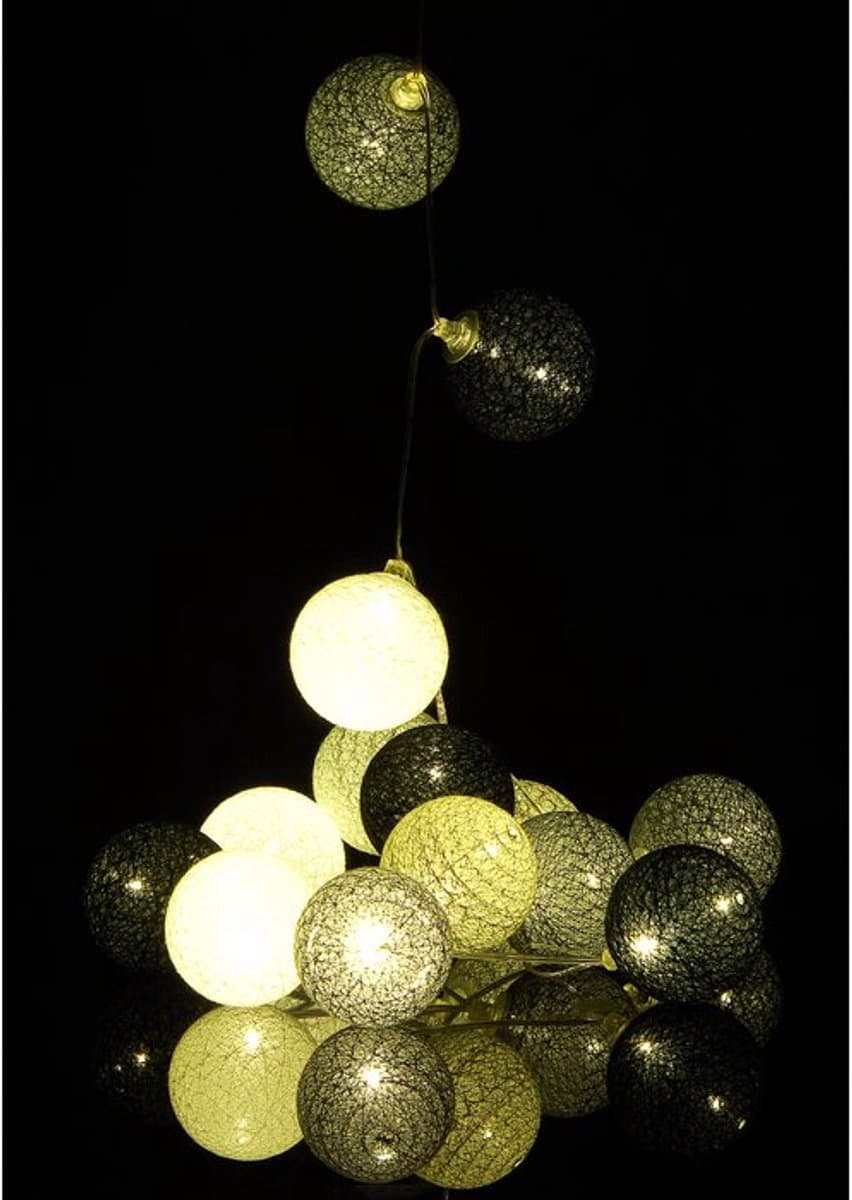 Middernacht LED lichtsnoer met 24 katoenen decoratieve bollen - Guirled – USB – met afstandbediening - lampionnen - lichtslinger