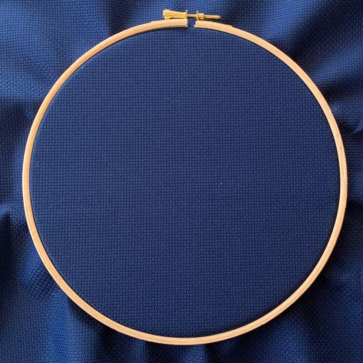Studio Koekoek - 100 x 110 cm Aida 14 denim blue - kruissteek borduurstof - denim blue