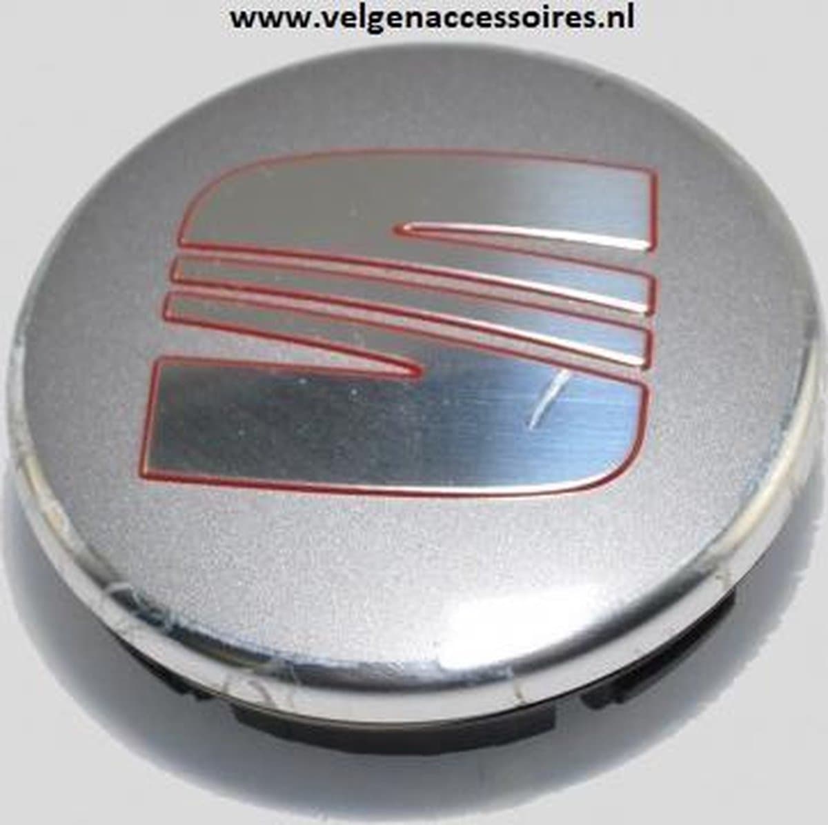 Seat Naafdoppen - Set van 4 stuks-  55mm 6ll601171 UFT banden winterbanden all season banden 4 seizoenen embleem logo emblemen velgen logo wieldop