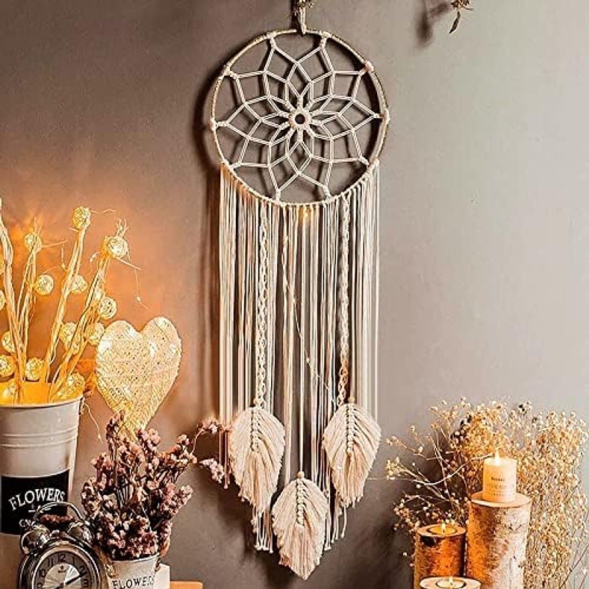 PromoHome Macramé Dromenvanger - Handgemaakte Wanddecoratie met Kwastjes