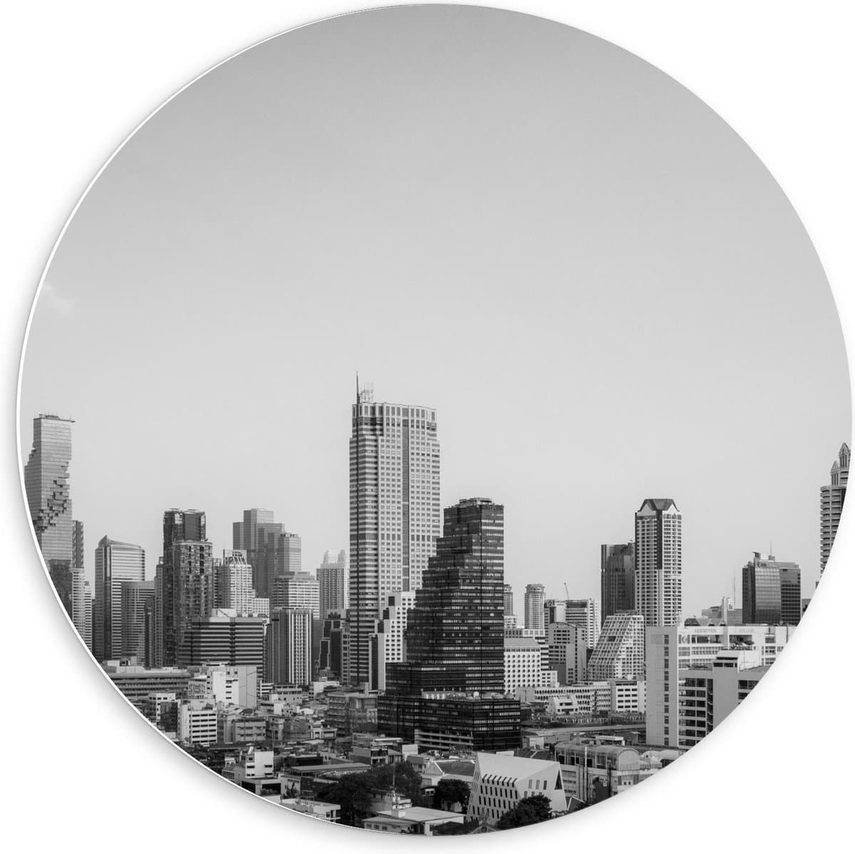 Forex Wandcirkel - Gebouwen in de Stad (zwart-wit) - 60x60cm Foto op Wandcirkel (met ophangsysteem)
