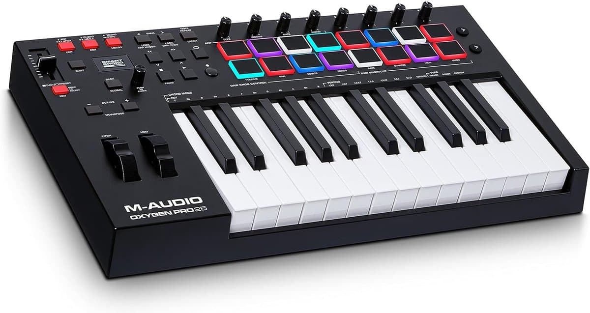 25-toetsen USB MIDI Keyboard Controller met Pads en Smart Controls