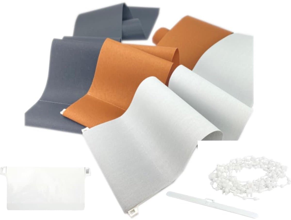 time4blinds - Verticale Jaloezie Vervangingslamellen - Set bestaat uit 1 lamel, gewicht, hanger en bodemketting - breedte 89mm - lengte 2740mm - Mint