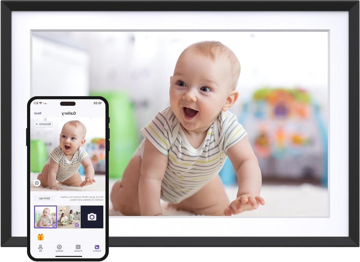 Digitale Fotolijst - Wifi Frame - Herinneringen Delen - HD IPS Touchscreen - 101 Inch - Zwart