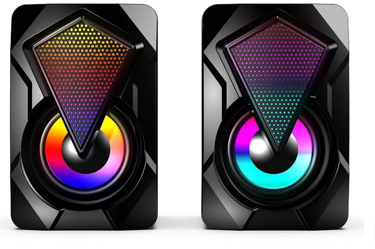 KINSI RGB Gaming Luidsprekers - 2.0 USB PC Speakers met 7-Kleuren Lichteffecten - Sterke Bas & Helder Geluid - Compatibel met PC, Laptop- Plug & Play