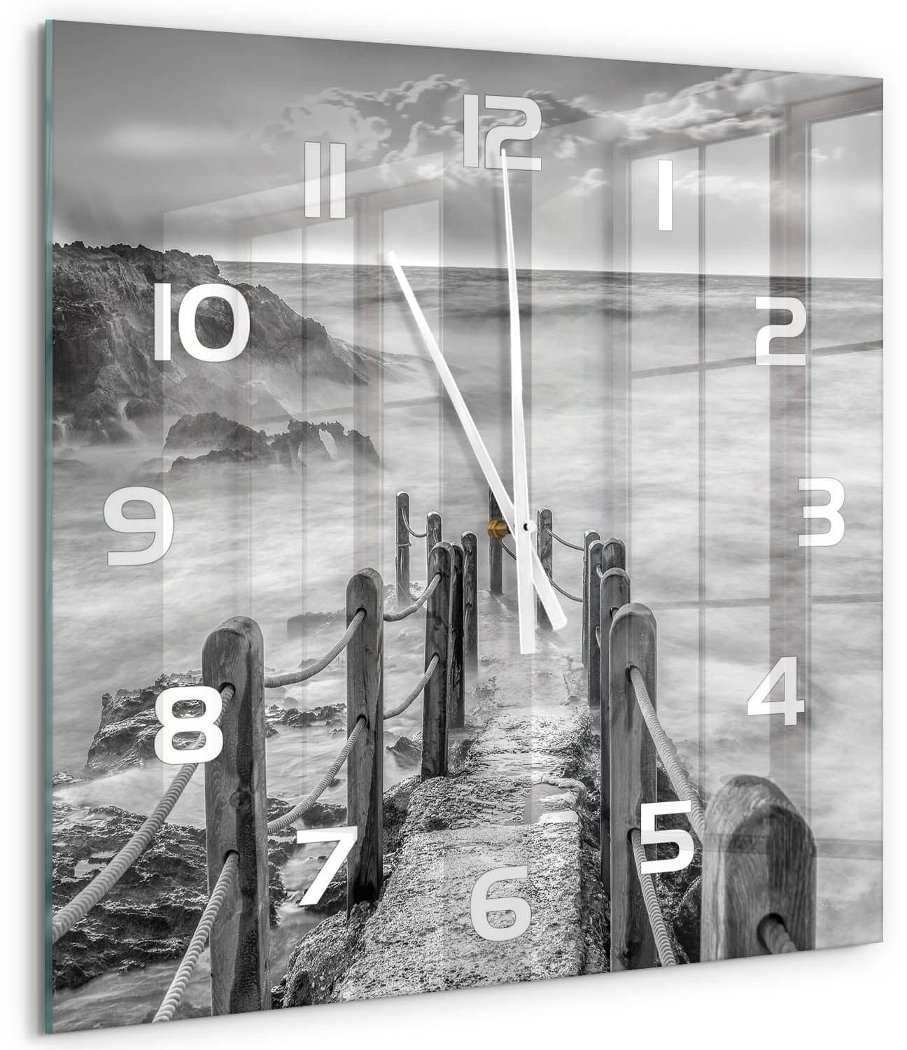 Tulup Wandklok - Pad langs de zee Decoratieve Glazen Klok - 60x60 cm - Zwart-wit Glazen Wandklok Design - Witte handen - Vierkante Klok - Glazen Klok Met Print - Wandklok Glas Met Motief