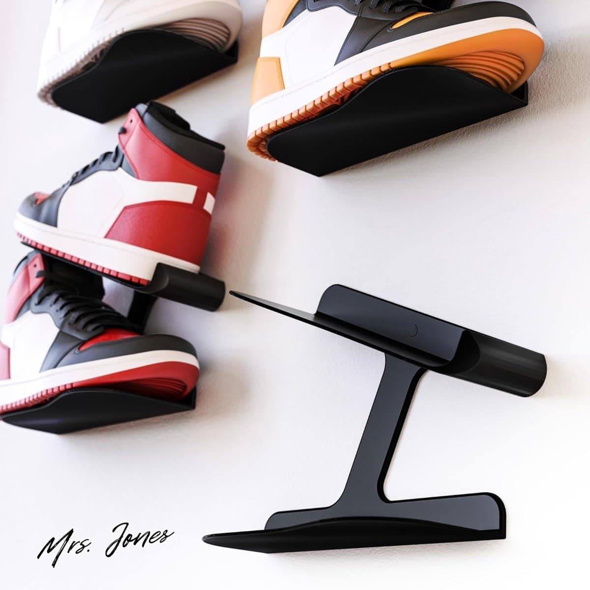 Mrs. Jones Sneaker-muurbeugel zwevend schoenenrek display zwart 2 stuks met bevestigingsmaterialen .