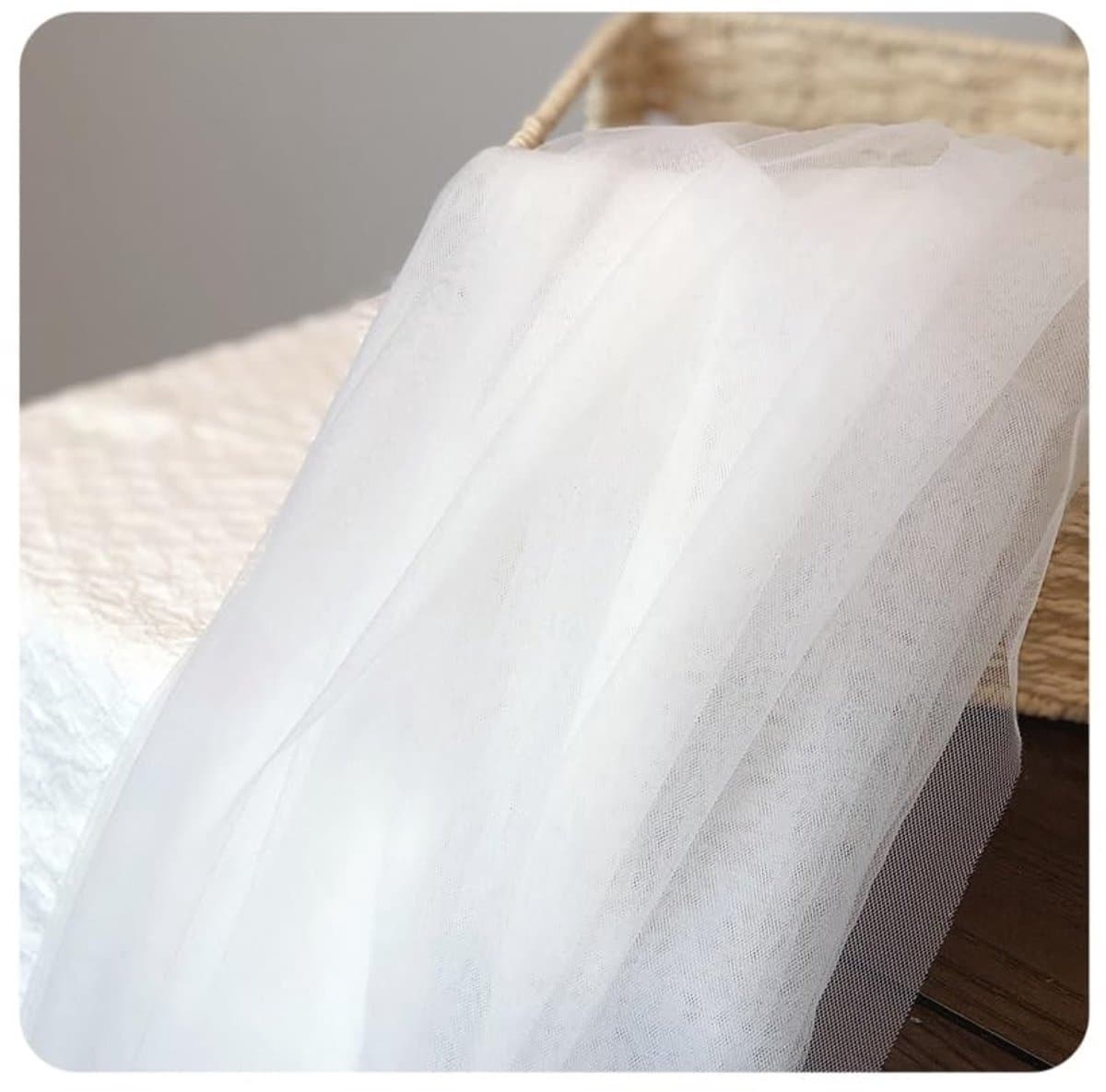Dailygoods- Tule Stof - Glanzende Decoratie - Bruiloftsgordijn - Draperijstof - Tafelkleden - Zacht Mesh - Verkrijgbaar in 8 Maten - Decoratiestof