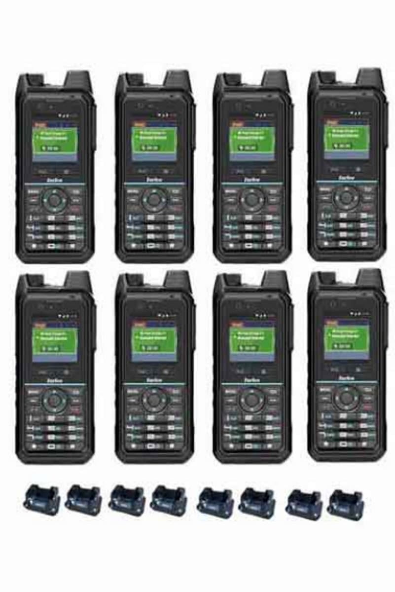 Set van 8 Inrico T330 4G LTE Zello Smart Portofoons IP68 met tafellader