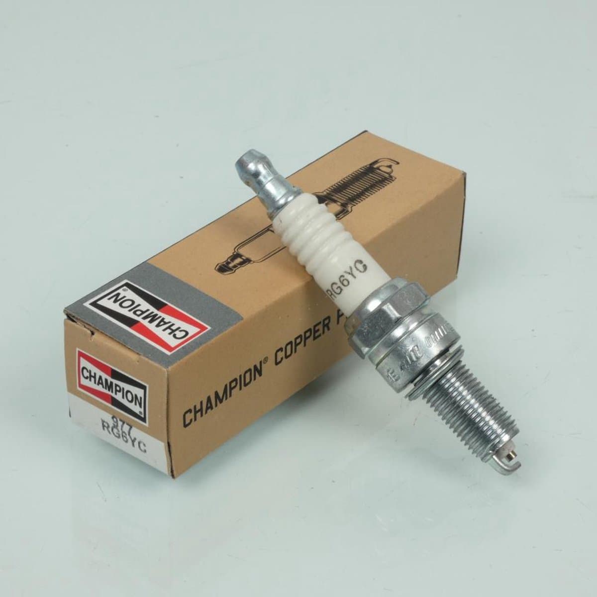 Bougie d'allumage Champion pour Scooter Aprilia 50 Sr R Factory 2008 Neuf